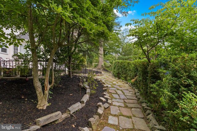 205 CORNWALL AVE, Trenton, NJ 08618