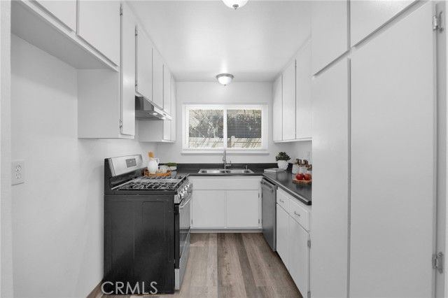 13451 Village, Cerritos, CA 90703