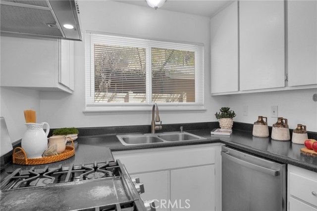 13451 Village, Cerritos, CA 90703