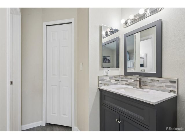 11688 E Cedar Ave, Aurora, CO 80012