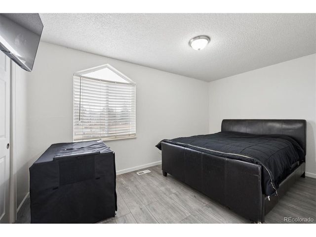 11688 E Cedar Ave, Aurora, CO 80012
