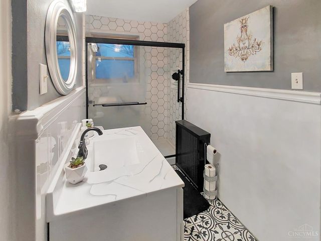 5751 Belmont Avenue, Cincinnati, OH 45224