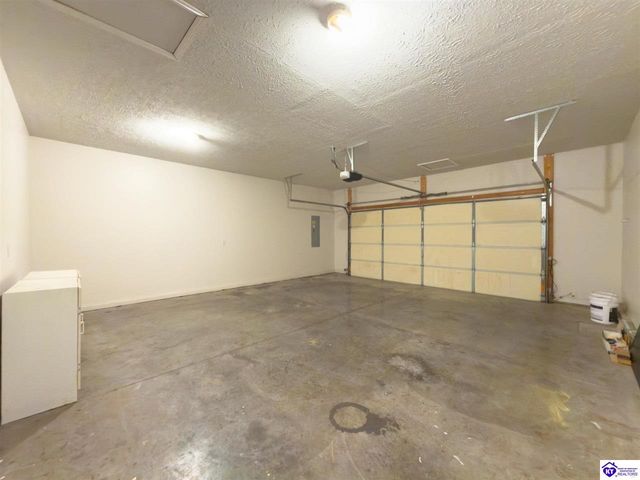 122 Tuscany Lane, Vine Grove, KY 40175