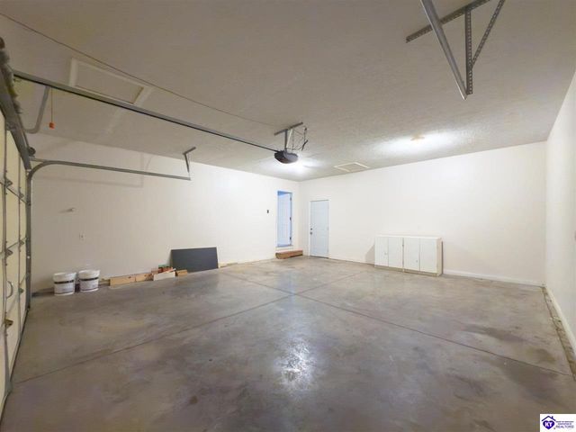 122 Tuscany Lane, Vine Grove, KY 40175