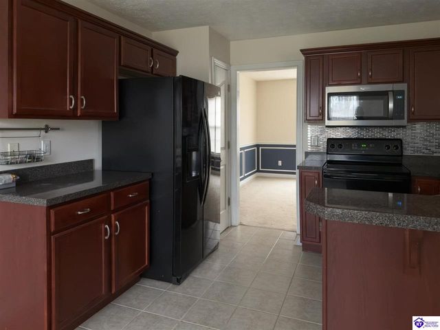 122 Tuscany Lane, Vine Grove, KY 40175