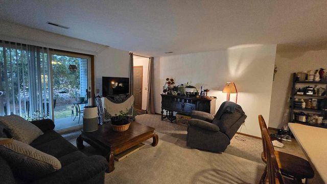 601 Seminole Way, Deforest, WI 53532