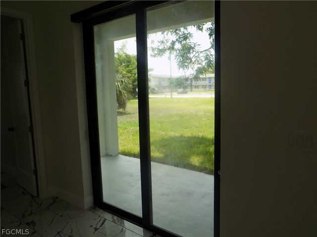 2924 Dunbar AVE, Fort Myers, FL 33916