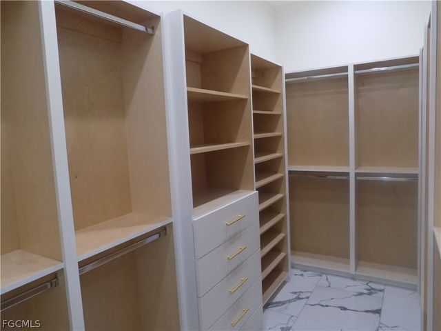 2924 Dunbar AVE, Fort Myers, FL 33916