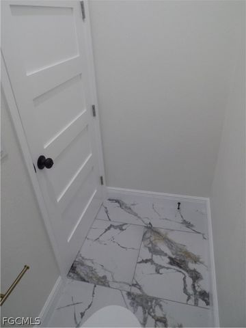 2924 Dunbar AVE, Fort Myers, FL 33916