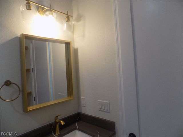 2924 Dunbar AVE, Fort Myers, FL 33916