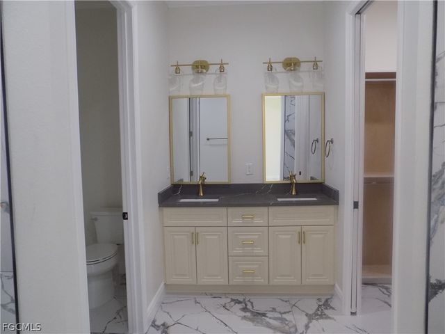 2924 Dunbar AVE, Fort Myers, FL 33916