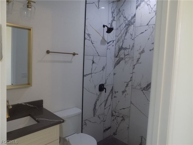 2924 Dunbar AVE, Fort Myers, FL 33916