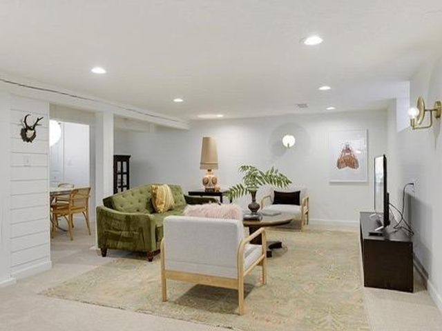 1742 Dayton Avenue, Saint Paul, MN 55104