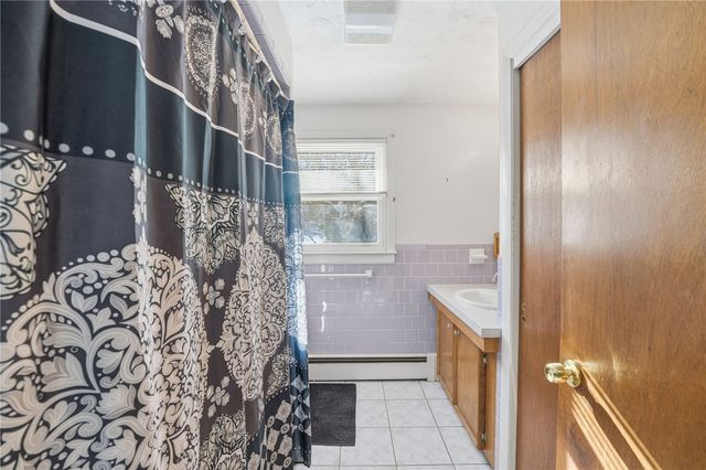 42 Orchard Drive, Scituate, RI 02831