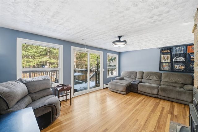 42 Orchard Drive, Scituate, RI 02831