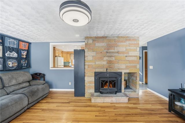 42 Orchard Drive, Scituate, RI 02831