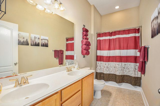 8614 Redstone Hills Drive, Cypress, TX 77433