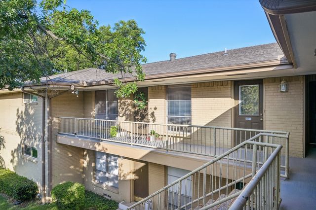 11128 Valleydale Drive C, Dallas, TX 75230