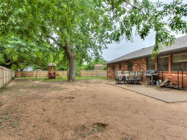 1100 Pintail Place, Edmond, OK 73003