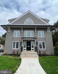 215 E LINDEN ST #UNIT 4, Kennett Square, PA 19348