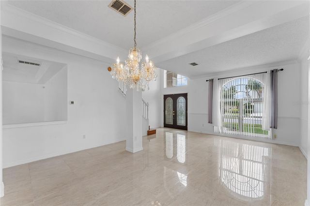 617 LAKESCAPE COURT, Orlando, FL 32828