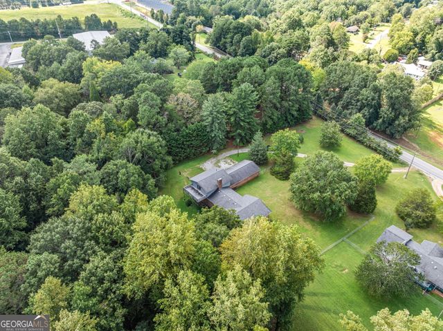 522 Duncan Bridge Road, Alto, GA 30510