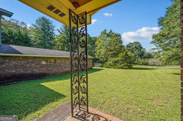 522 Duncan Bridge Road, Alto, GA 30510