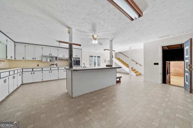 522 Duncan Bridge Road, Alto, GA 30510