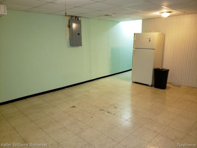 38844 Golfview Drive, Clinton Township, MI 48038