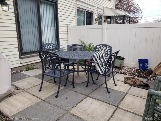 38844 Golfview Drive, Clinton Township, MI 48038