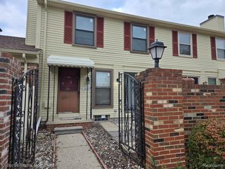 38844 Golfview Drive, Clinton Township, MI 48038