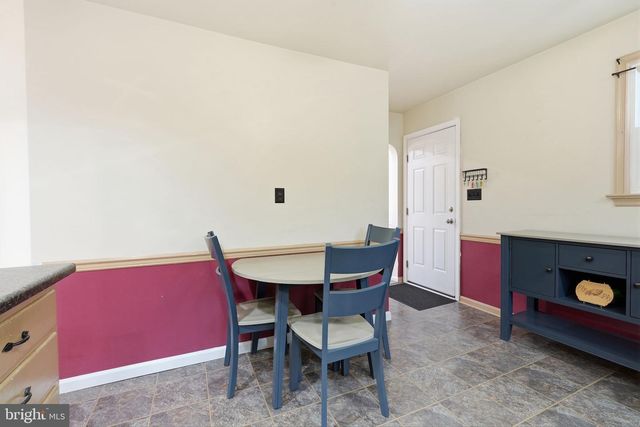 69 WILLIAM AVE, Williamstown, NJ 08094