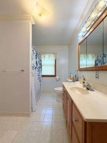 7099 N Henderson Road, Richfield Twp, MI 48420
