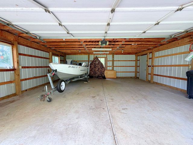 7099 N Henderson Road, Richfield Twp, MI 48420