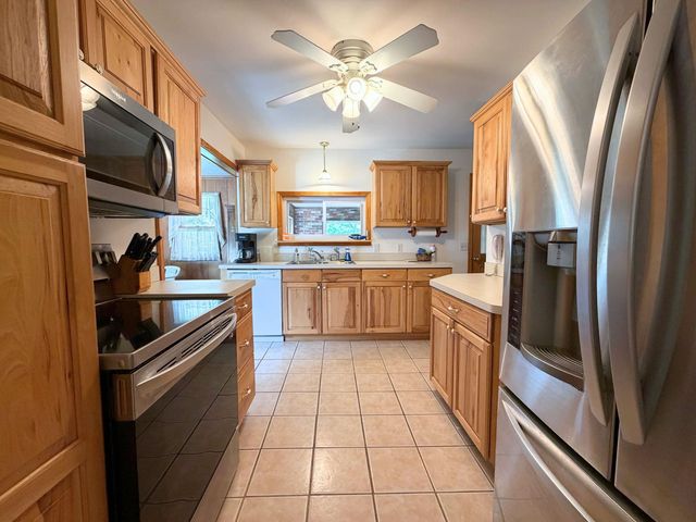 7099 N Henderson Road, Richfield Twp, MI 48420