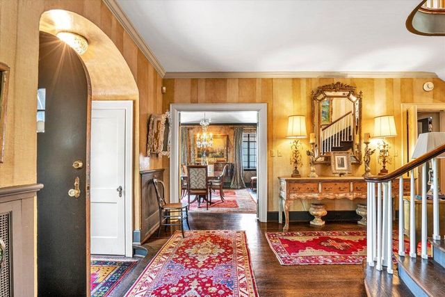 2412 Robin Hood RD, Roanoke, VA 24014