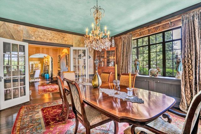 2412 Robin Hood RD, Roanoke, VA 24014