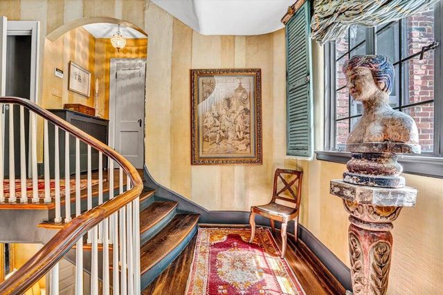 2412 Robin Hood RD, Roanoke, VA 24014