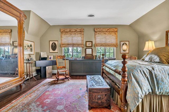 2412 Robin Hood RD, Roanoke, VA 24014