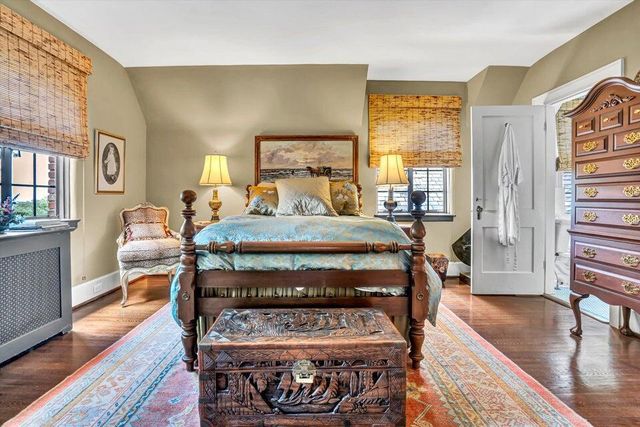 2412 Robin Hood RD, Roanoke, VA 24014