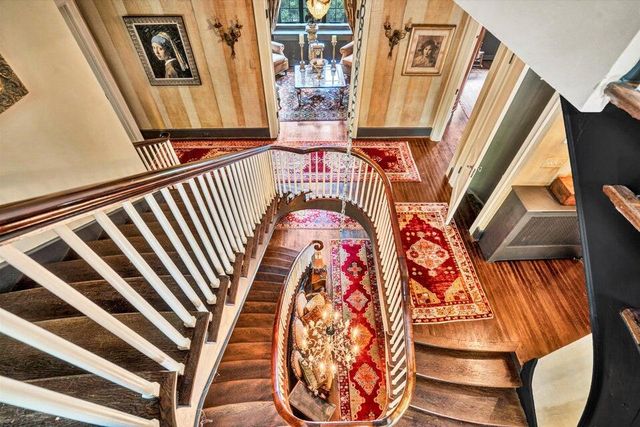 2412 Robin Hood RD, Roanoke, VA 24014