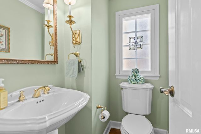 10 SUNSET Lane, Springfield, IL 62704