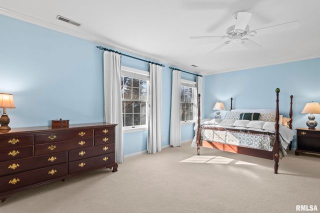 10 SUNSET Lane, Springfield, IL 62704