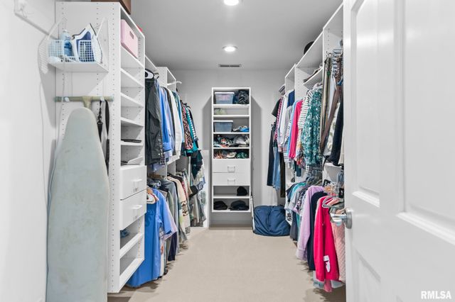 10 SUNSET Lane, Springfield, IL 62704