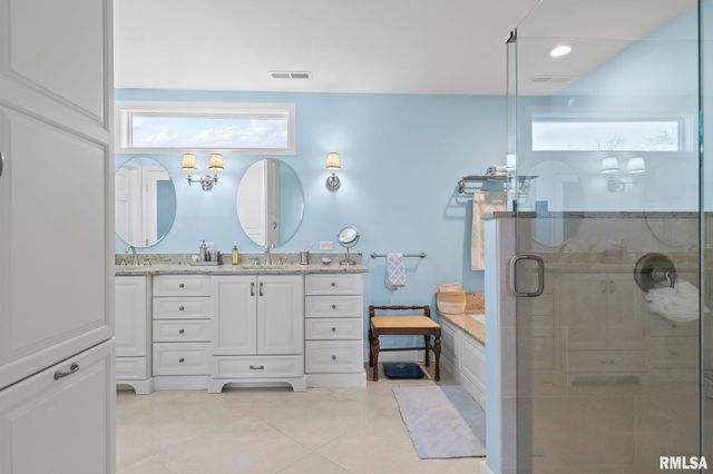 10 SUNSET Lane, Springfield, IL 62704