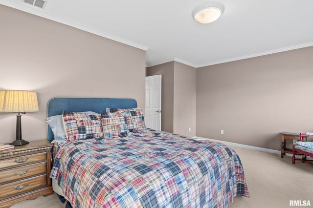 10 SUNSET Lane, Springfield, IL 62704