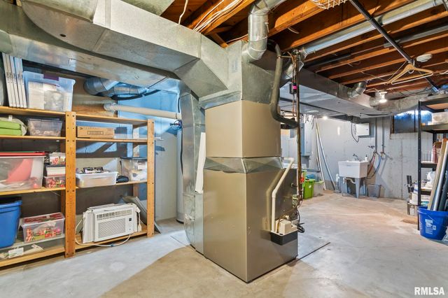 10 SUNSET Lane, Springfield, IL 62704