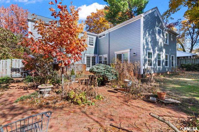 10 SUNSET Lane, Springfield, IL 62704