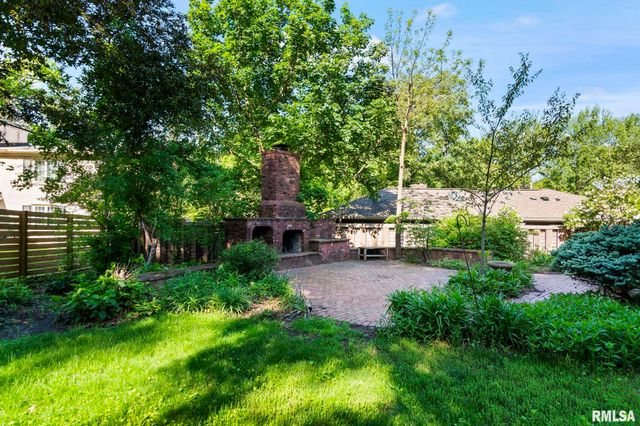 10 SUNSET Lane, Springfield, IL 62704