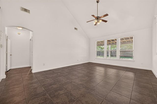 195 Copper Stream Ln, Richmond, TX 77406